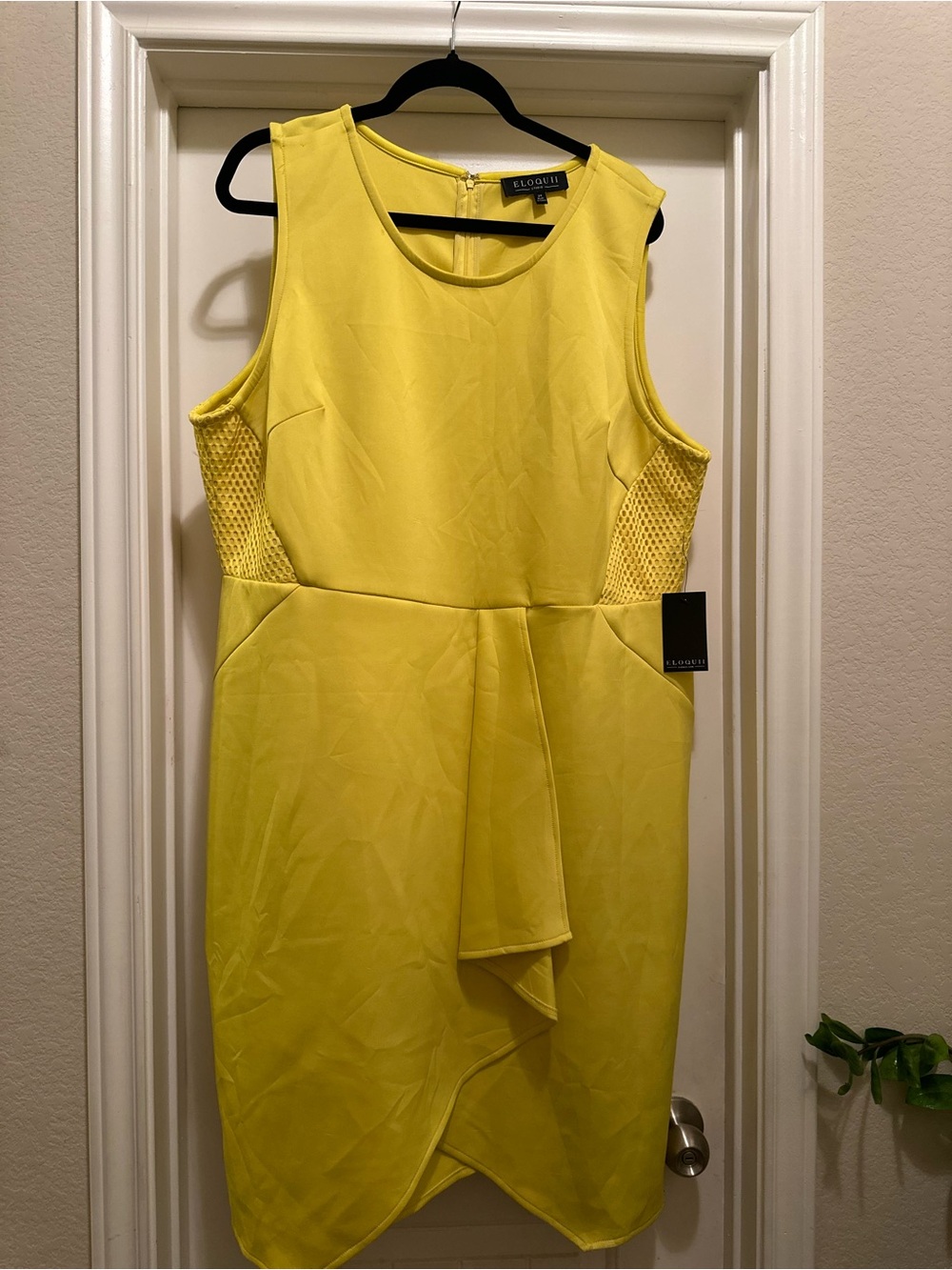 Chartreuse/Bright Yellow Sleeveless Sheath Dress